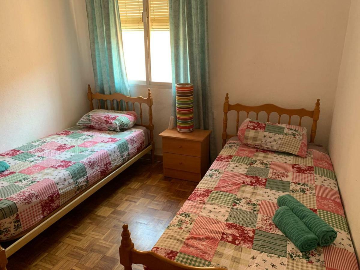 La Casa De Los Tres Amigos Puerto de Sagunto Bagian luar foto