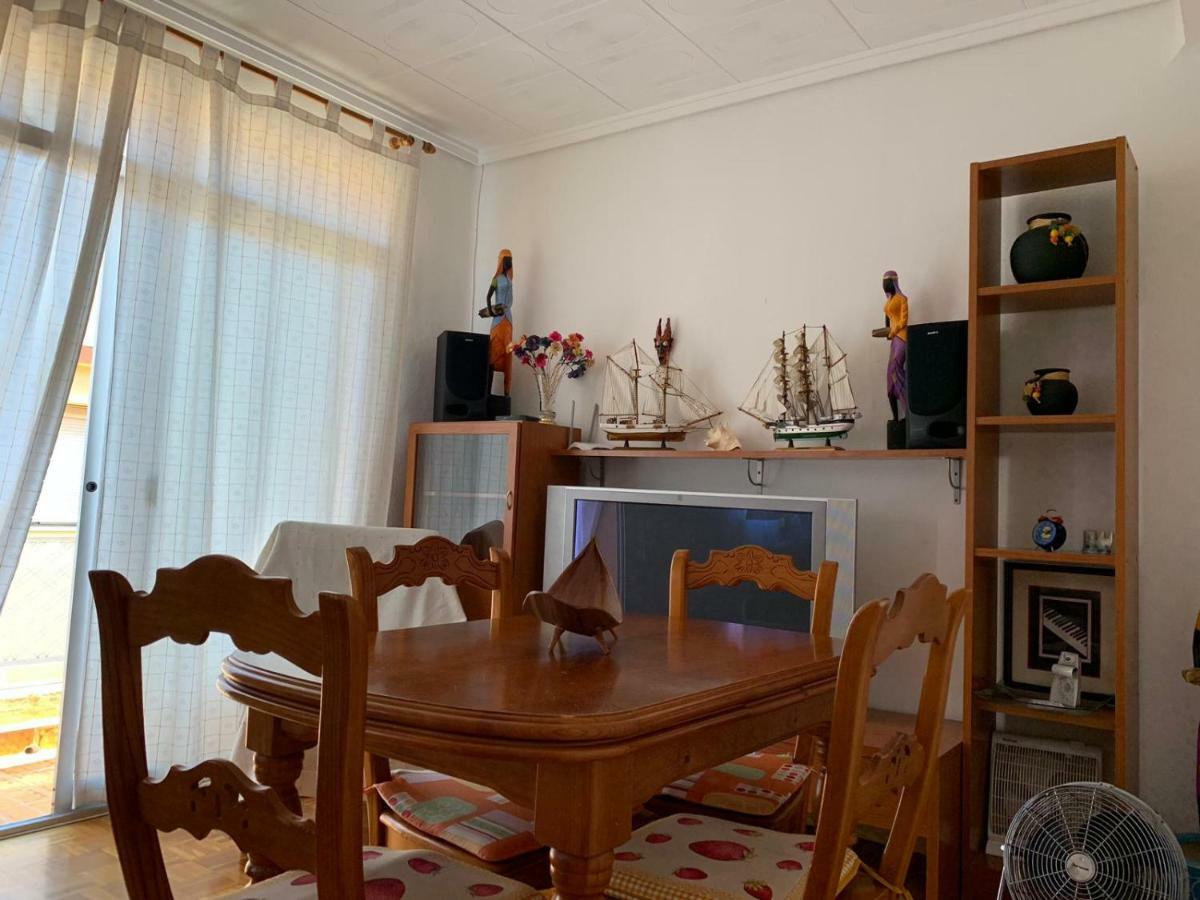 La Casa De Los Tres Amigos Puerto de Sagunto Bagian luar foto